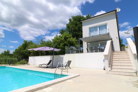 ISTRA, Pazin- kuća na osami