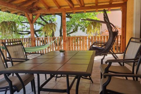 Zagreb, Trnava - kuća s okućnicom i garažom