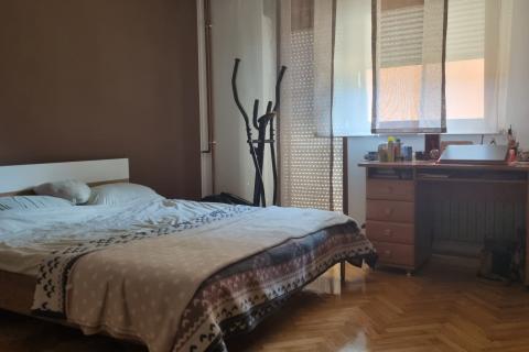 Zagreb, Trnava - kuća s okućnicom i garažom