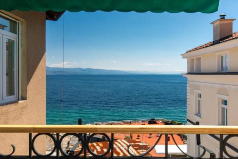 Condo/Apartment Opatija - Centar, Opatija, 43m2