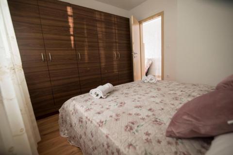 OPATIJA, MEDVEJA- stan s balkonom, parkingom, pogledom na more