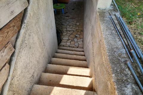 Viškovo, Marinići - kuća s 5 stanova, potencijal za Investitore