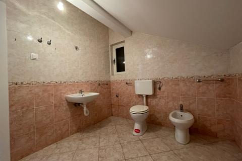 Otok Mali Lošinj,Veli Lošinj, 2S+DB,110 m2