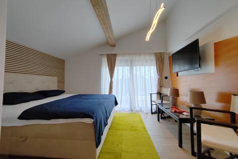 OTOK KRK,DOBRINJ -moderno  kamena villa sa bazenom