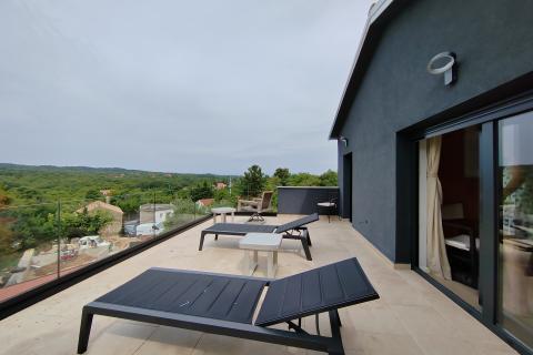 OTOK KRK,DOBRINJ -moderno  kamena villa sa bazenom