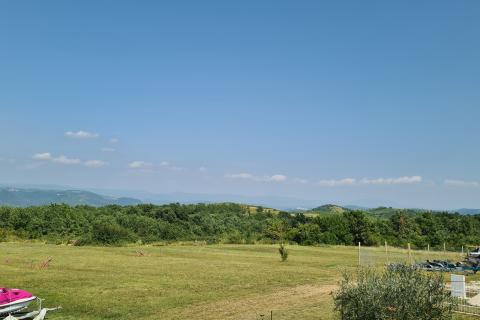 Vižinada: Građevinsko zemljište vrlo otvorenog pogleda