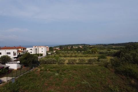 Istra , Novigrad - Građevinsko zemljište za izgradnju 5 stanova