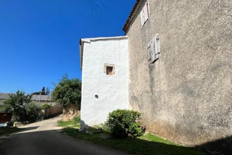 Istra-Karojba, autohtona useljiva  kuća u nizu