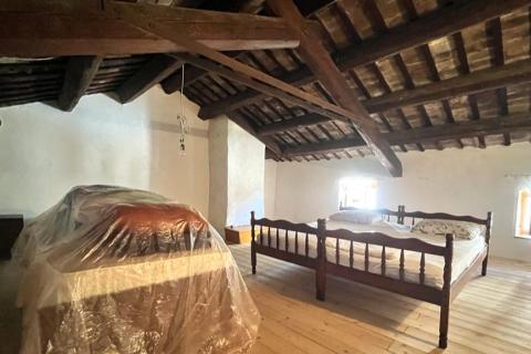 Istra-Karojba, autohtona useljiva  kuća u nizu