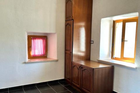 Istra-Karojba, autohtona useljiva  kuća u nizu