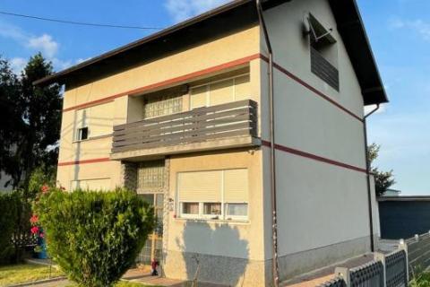 Velika Mlaka, kuća 270 m2