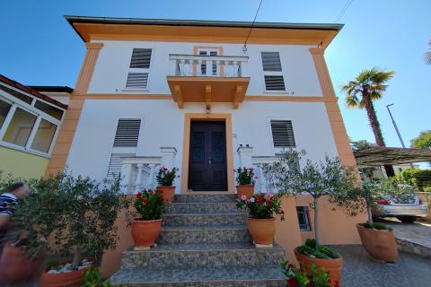 Casa Malinska, Malinska-Dubašnica, 220m2