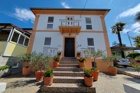 Casa Malinska, Malinska-Dubašnica, 220m2