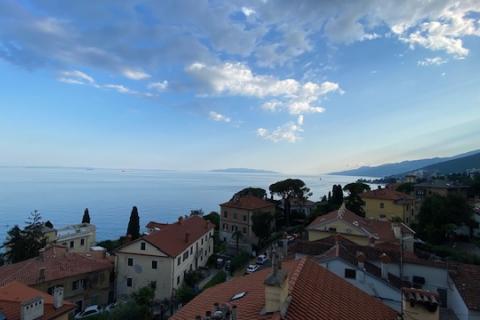 Wohnung Volosko, Opatija, 96m2