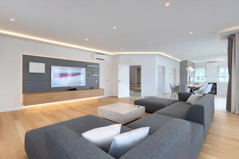 Rovinj 7km-savršena dizajnerska luksuzna vila na 1200m2 okućnice