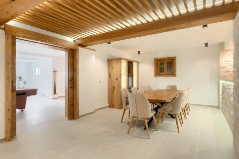 Rovinj 7km-savršena dizajnerska luksuzna vila na 1200m2 okućnice