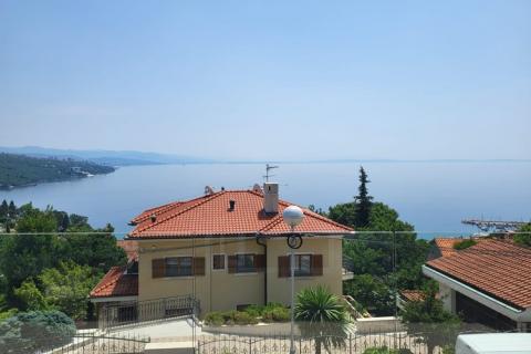 Volosko, Opatija, 121,35m2