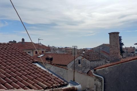 Istra, Vodnjan, stan s terasom, 2.kat