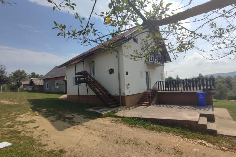 Дом Selište Drežničko, Rakovica, 17.000m2