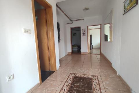 Дом Selište Drežničko, Rakovica, 17.000m2