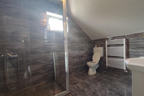 Дом Selište Drežničko, Rakovica, 17.000m2