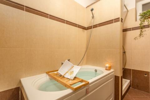 Klana - 1S+DB Apartman za najam, 60 m2