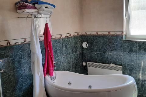 Istra,Medulin,kuća sa bazenom na lijepoj lokaciji!!