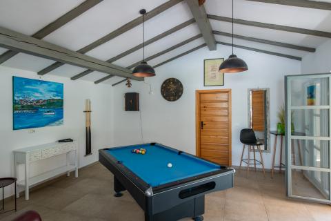 Hiša Ližnjan, 450m2