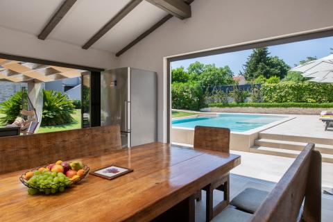 Hiša Ližnjan, 450m2