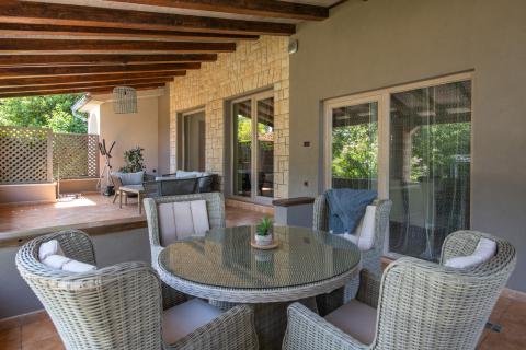 Hiša Ližnjan, 450m2