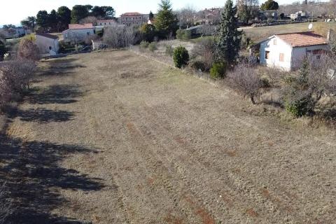 Terreno edificabile Višnjan, 676m2