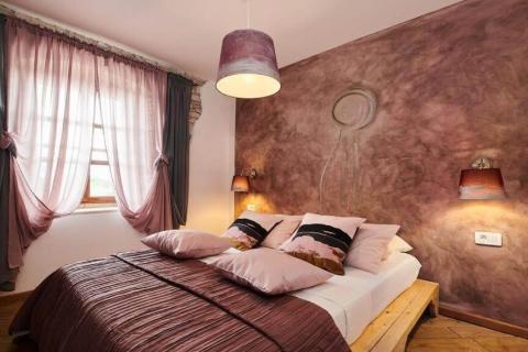 Momjan okolica, konoba, sobe za turistički najam i građevinsko zemljište