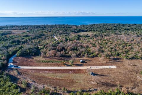 Istra, Peroj, vikend parcela blizu mora