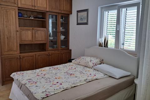 Lovran,višestambena obiteljska kuća s pogledom na more