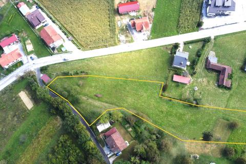 Zaprešić, Luka, građevinsko zemljište 4228 m2