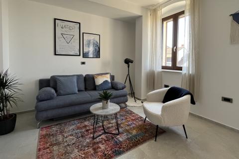 Istra, Poreč - okolica, stan s dvije spavaće sobe i pogledom na more