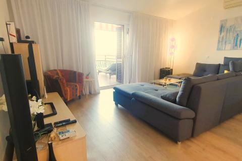 Senj-  predivan stan 1. red do mora 101 m2