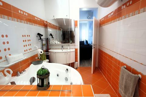 Senj-  predivan stan 1. red do mora 101 m2