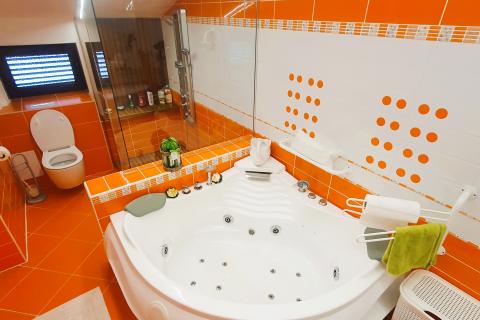 Senj-  predivan stan 1. red do mora 101 m2