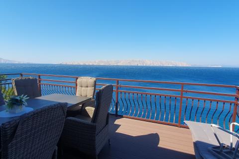 Senj-  predivan stan 1. red do mora 101 m2