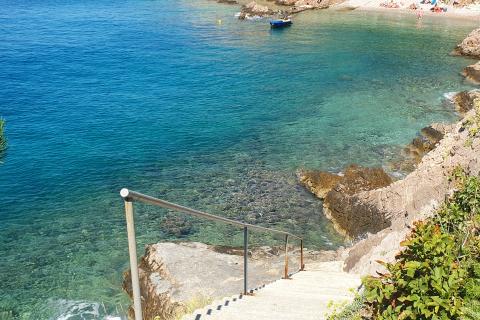 Senj-  predivan stan 1. red do mora 101 m2