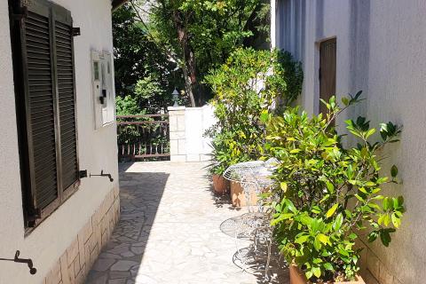 Senj-  predivan stan 1. red do mora 101 m2