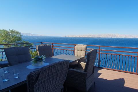 Senj-  predivan stan 1. red do mora 101 m2