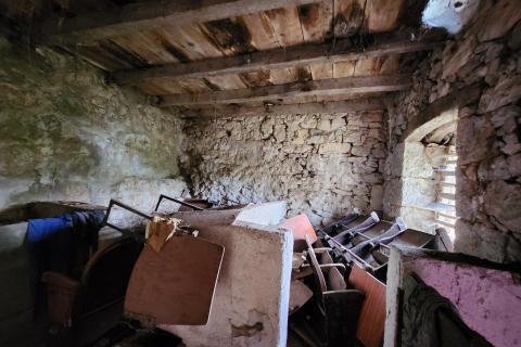 House Hum, Buzet, 800m2