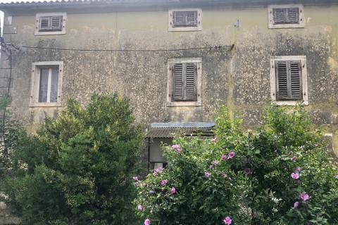 Istra, Novigrad, okolica, unikatna autohtona istarska kuća s vrtom - samo 30 metara od mora