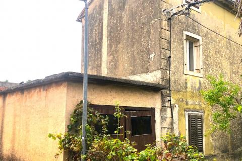 Istra, Novigrad, okolica, unikatna autohtona istarska kuća s vrtom - samo 30 metara od mora