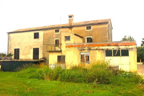 Istra, Novigrad, okolica, unikatna autohtona istarska kuća s vrtom - samo 30 metara od mora