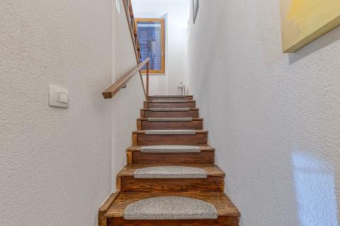 Apartmanska kuća u blizini Novigrada