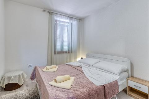 Apartmanska kuća u blizini Novigrada