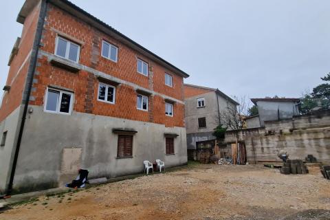 Дом Pulac, Rijeka, 523m2